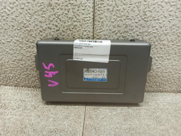 Блок ABS Мицубиси Паджеро в Саки 421791