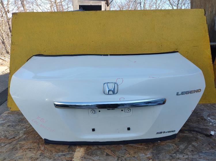 Крышка багажника Хонда Легенд в Саки 50805